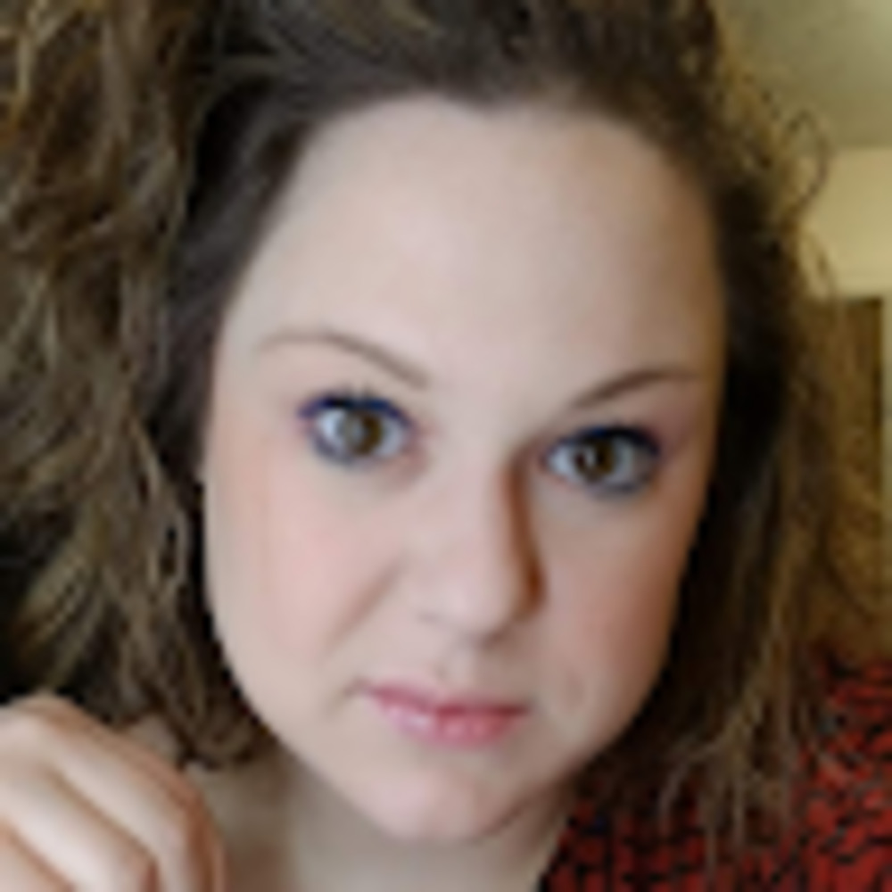 Meet your Posher, Jennilee